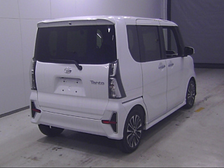 DAIHATSU TANTO 2020