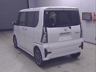 DAIHATSU TANTO 2020