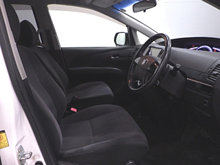 TOYOTA ESTIMA 2013
