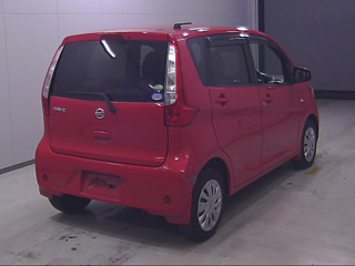 NISSAN DAYZ 2015