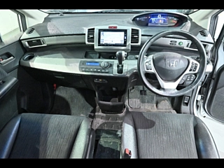 HONDA FREED 2016