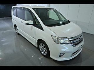 NISSAN SERENA 2013