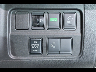 NISSAN SERENA 2016