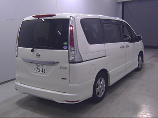 NISSAN SERENA 2011