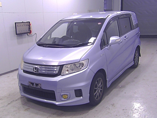 HONDA FREED 2012