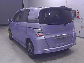 HONDA FREED 2012
