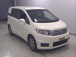 HONDA FREED 2012