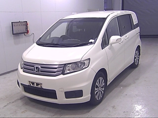 HONDA FREED 2012