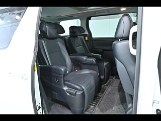 TOYOTA VELLFIRE 2014