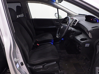 HONDA FREED 2012