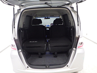 HONDA FREED 2012
