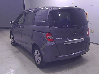 HONDA FREED 2016