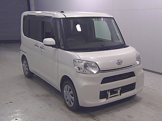 DAIHATSU TANTO 2014