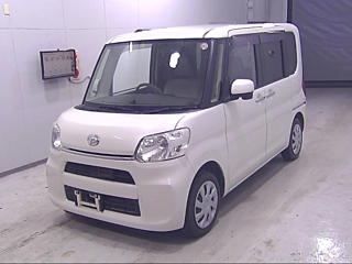 DAIHATSU TANTO 2014