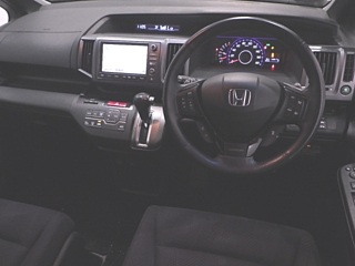 HONDA STEP WAGON 2010