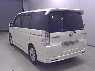 HONDA STEP WAGON 2010