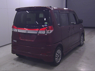 MITSUBISHI DELICA D2 2012