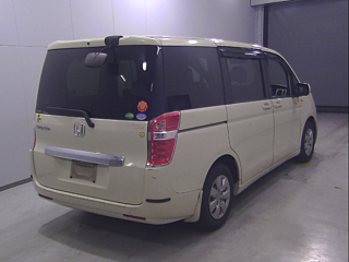 HONDA STEP WAGON 2013