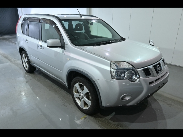 NISSAN X-TRAIL 2012