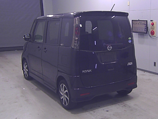 NISSAN ROOX 2012
