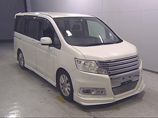HONDA STEP WAGON 2010