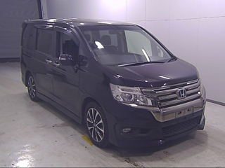 HONDA STEP WAGON 2013