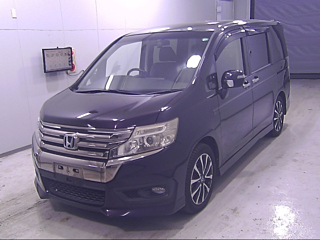 HONDA STEP WAGON 2013