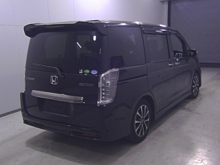 HONDA STEP WAGON 2013