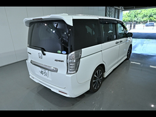 HONDA STEP WAGON 2013