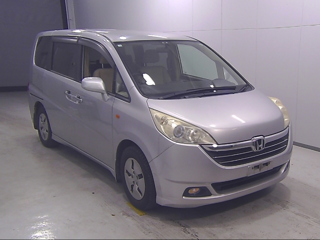 HONDA STEP WAGON 2006