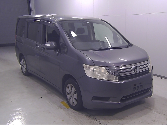 HONDA STEP WAGON 2010