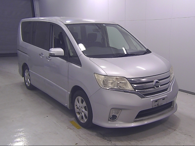 NISSAN SERENA 2012