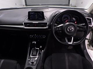 MAZDA AXELA 2016