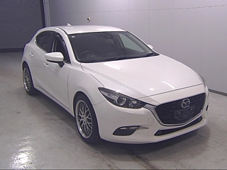 MAZDA AXELA 2016