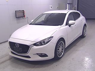 MAZDA AXELA 2016