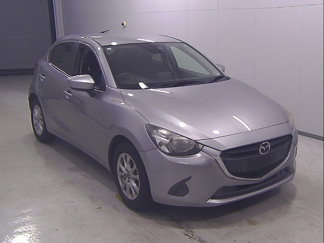 MAZDA DEMIO 2014