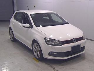 VOLKSWAGEN POLO 2012