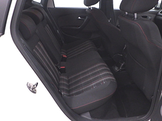 VOLKSWAGEN POLO 2012