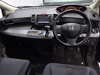 HONDA FREED 2008