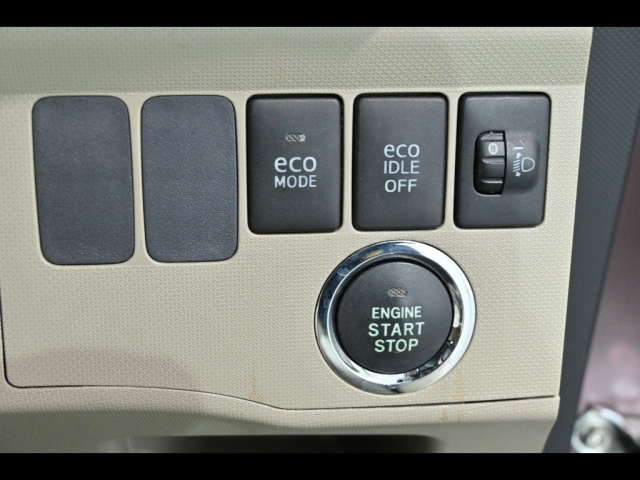 DAIHATSU MOVE 2012
