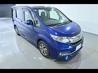 HONDA STEP WAGON 2015