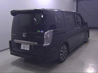 HONDA STEP WAGON 2013
