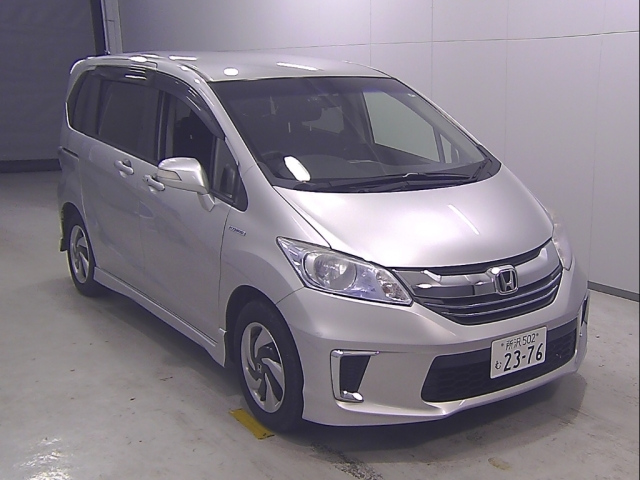 HONDA FREED 2015