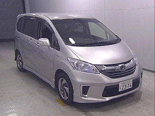 HONDA FREED 2015
