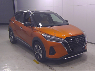 NISSAN KIX 2020