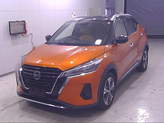 NISSAN KIX 2020