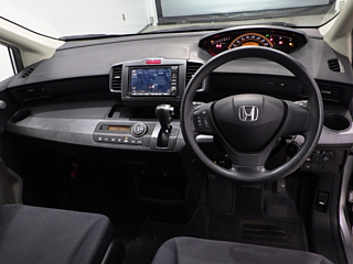 HONDA FREED 2010