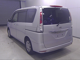 NISSAN SERENA 2012