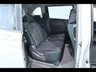 HONDA FREED 2013