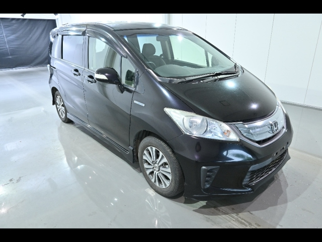 HONDA FREED 2012